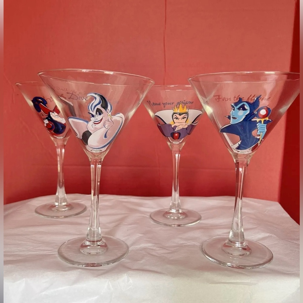 Set of 4 Disney Villains Martini Glasses